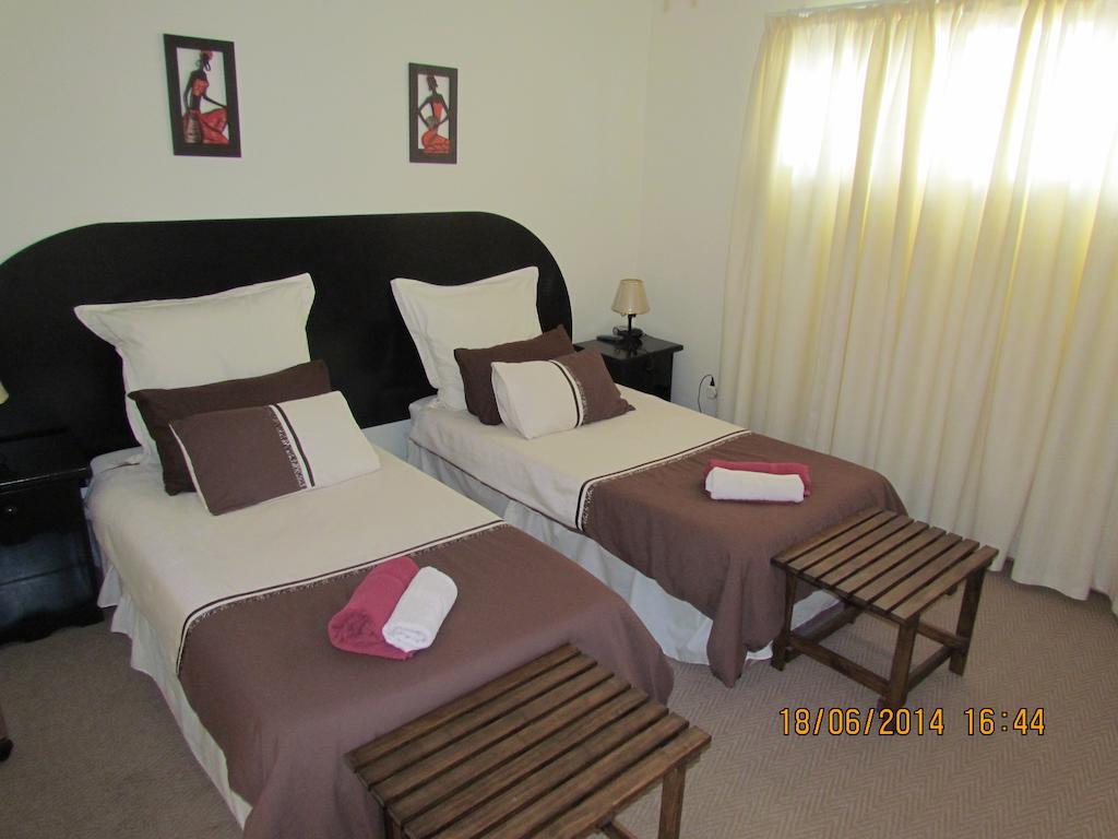 Blue Horizon Bay Guest House Van Stadensriviermond Exterior photo