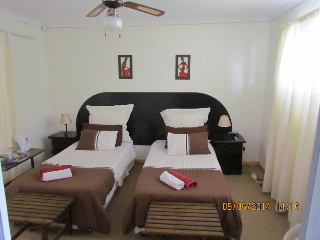 Blue Horizon Bay Guest House Van Stadensriviermond Room photo
